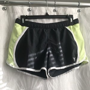 Neon yellow shorts❤️